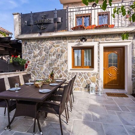 Milohnici Villa Mulberry מראה חיצוני תמונה