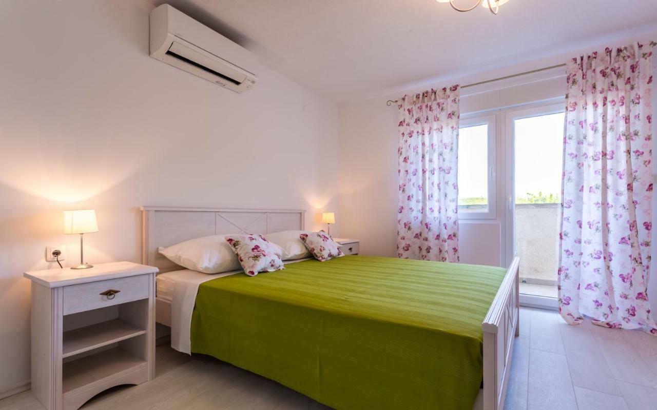 Milohnici Villa Mulberry מראה חיצוני תמונה