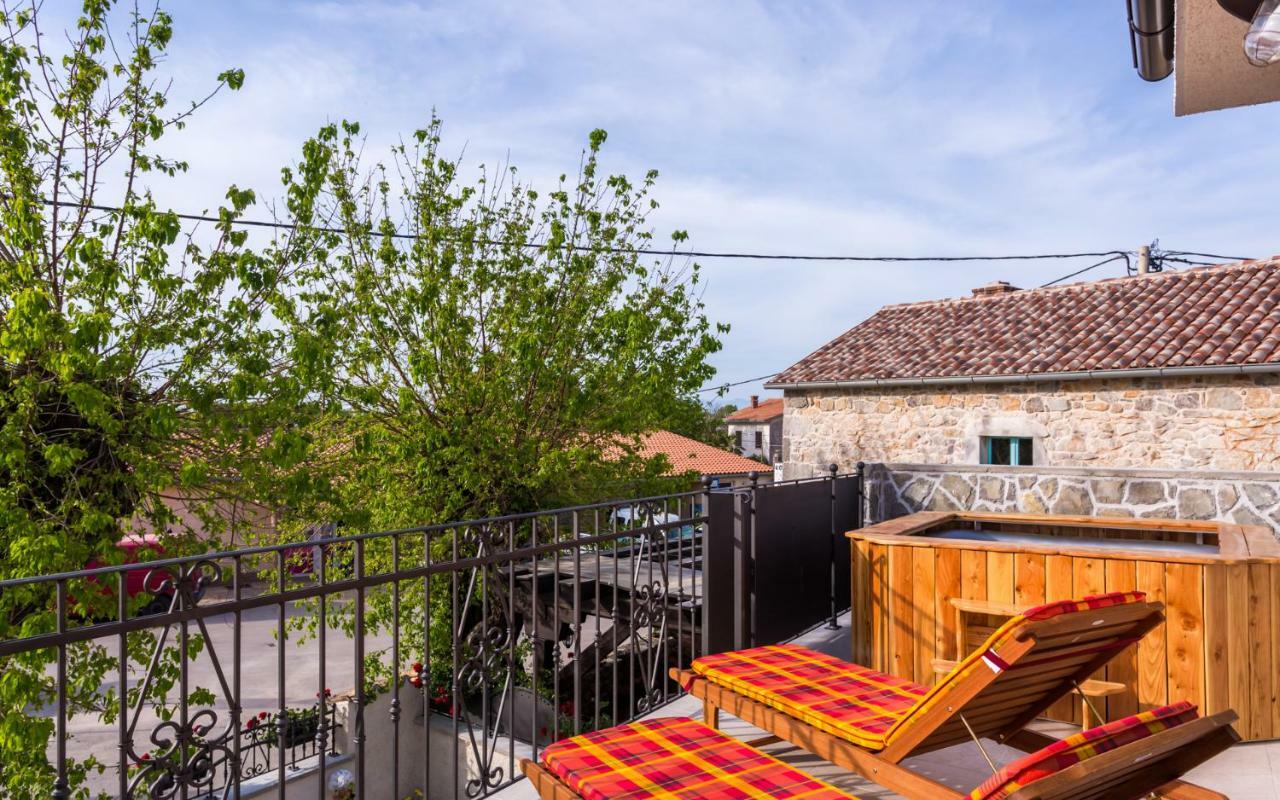 Milohnici Villa Mulberry מראה חיצוני תמונה